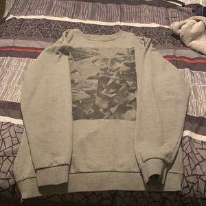 Men’s Fresh foods lion crewneck